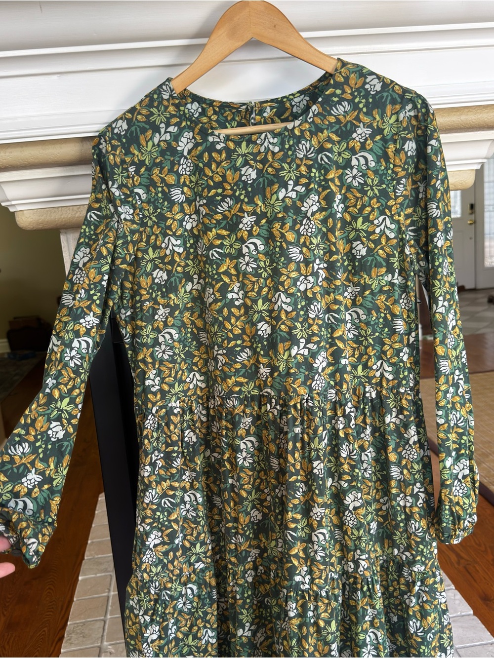 Floral Green Tiered Maxi Dress - Picture 3 of 7